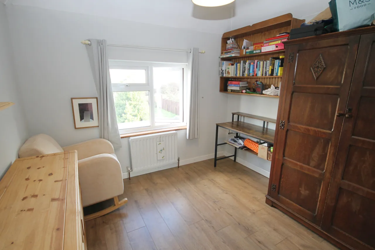 Bennetts Avenue, Greenford, UB6, photo 8