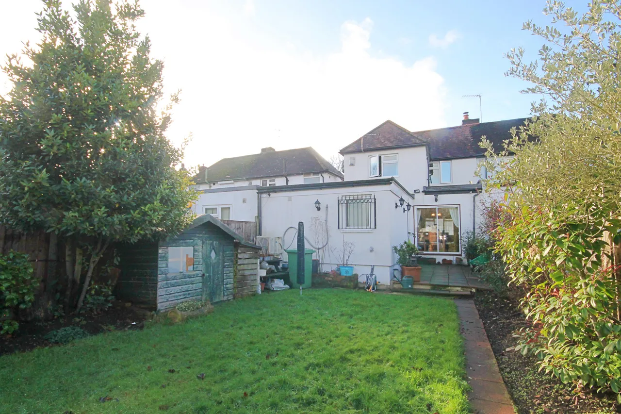 Bennetts Avenue, Greenford, UB6, photo 13