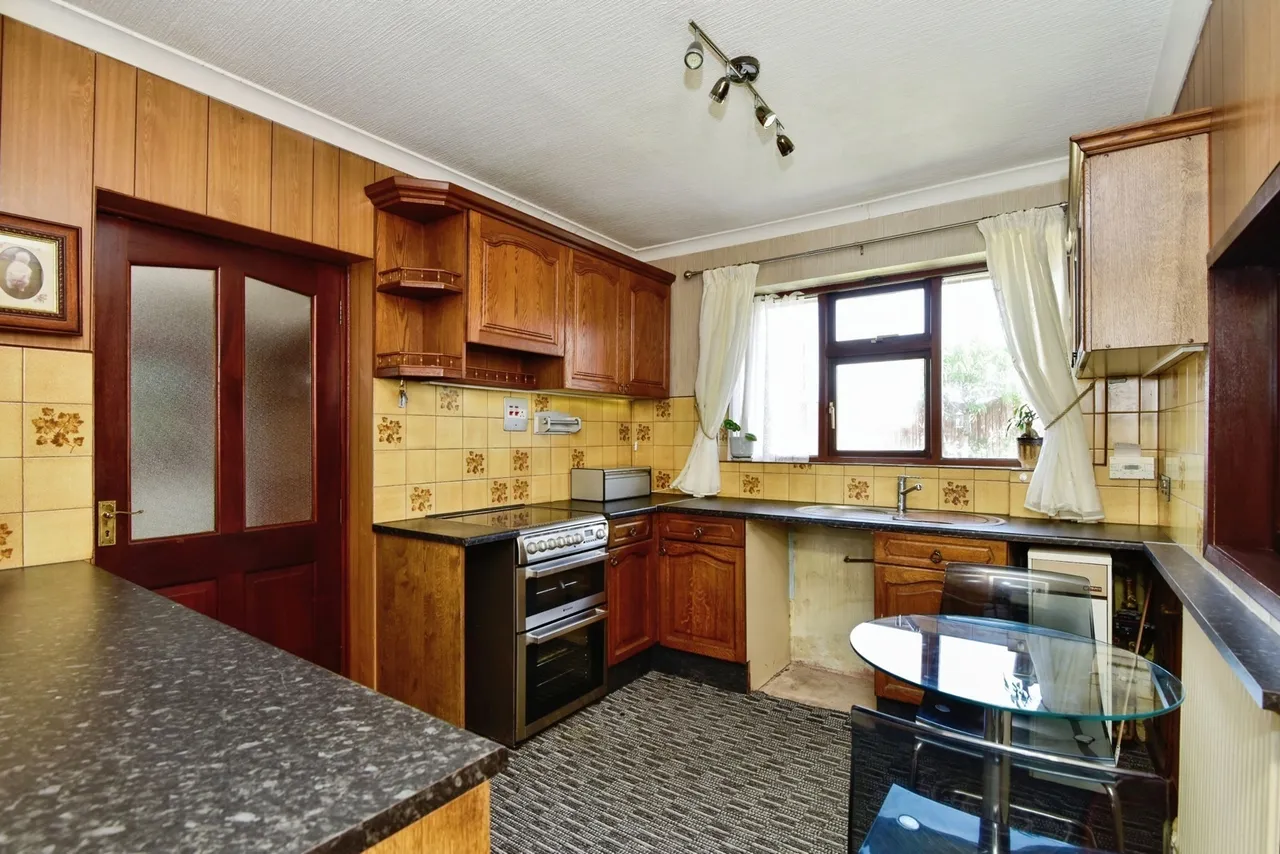 Brattswood Drive, Church Lawton, Stoke-on-Trent, Cheshire, ST7, photo 10