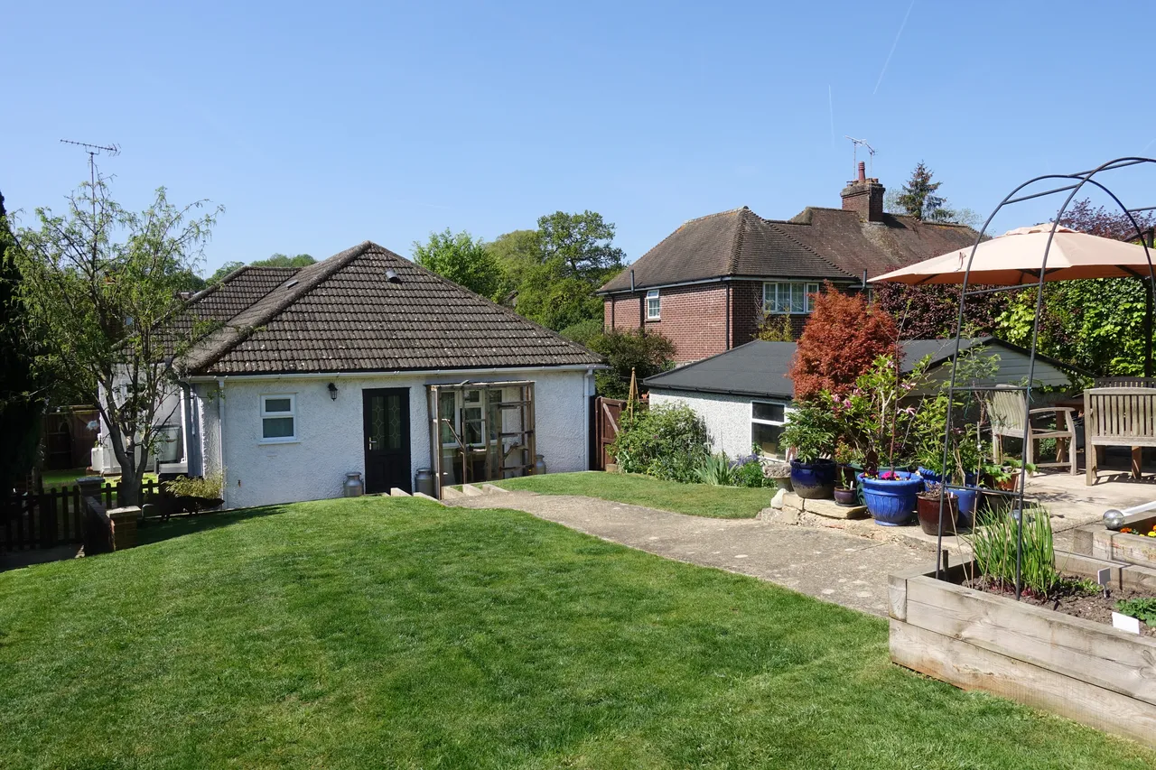 Western Dene, Hazlemere, HP15, photo 2