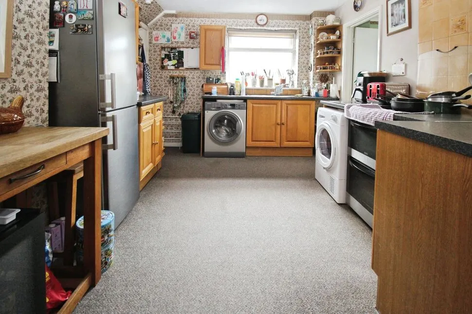 Kingston Avenue, Clevedon, BS21, photo 13