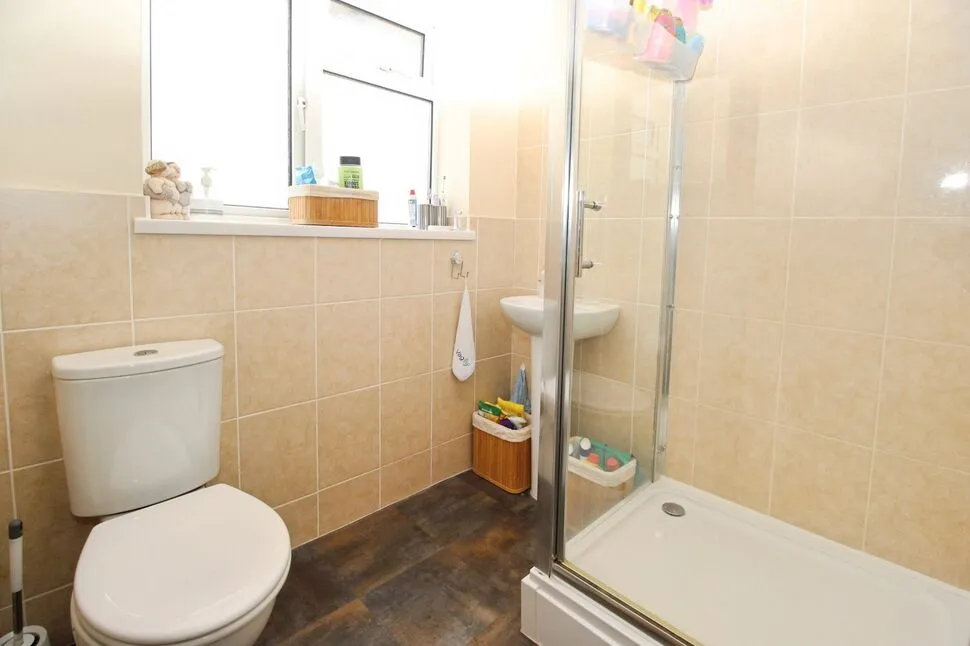 Kingston Avenue, Clevedon, BS21, photo 8