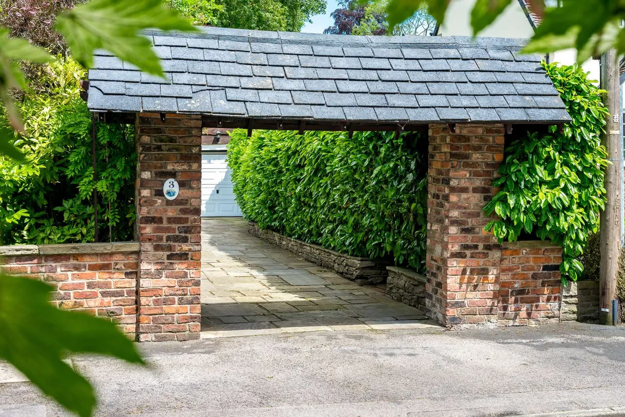 Badger Road, Prestbury, SK10, photo 19