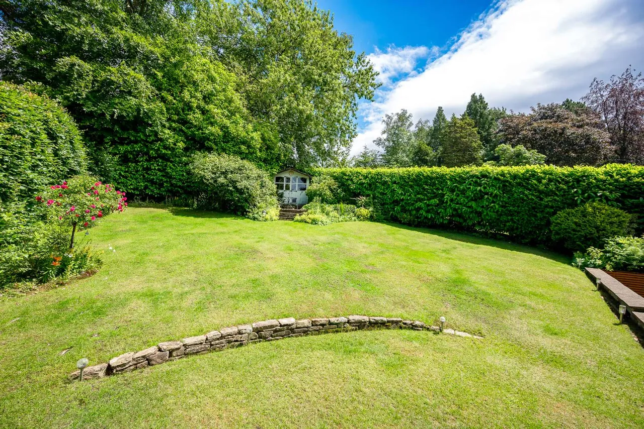 Badger Road, Prestbury, SK10, photo 16