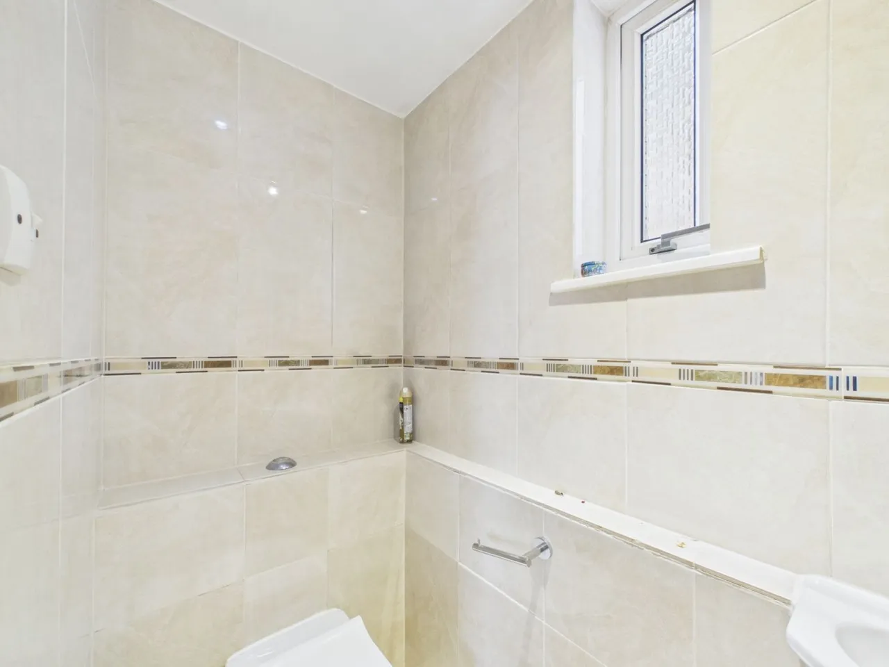 Swan Lane, London, N20, photo 8