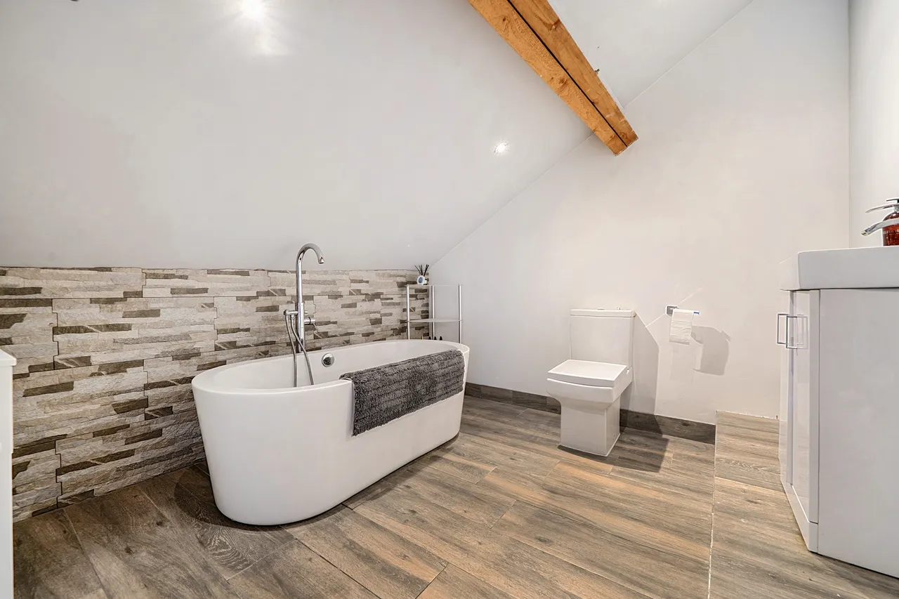 Falcutt, Brackley, NN13, photo 6