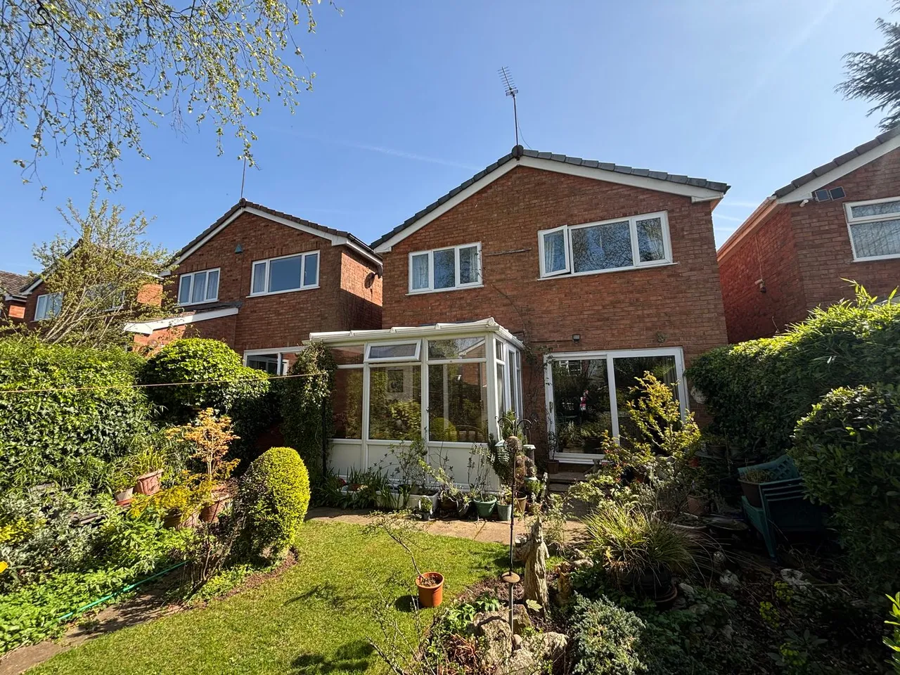Burnside Gardens, Walsall, photo 19