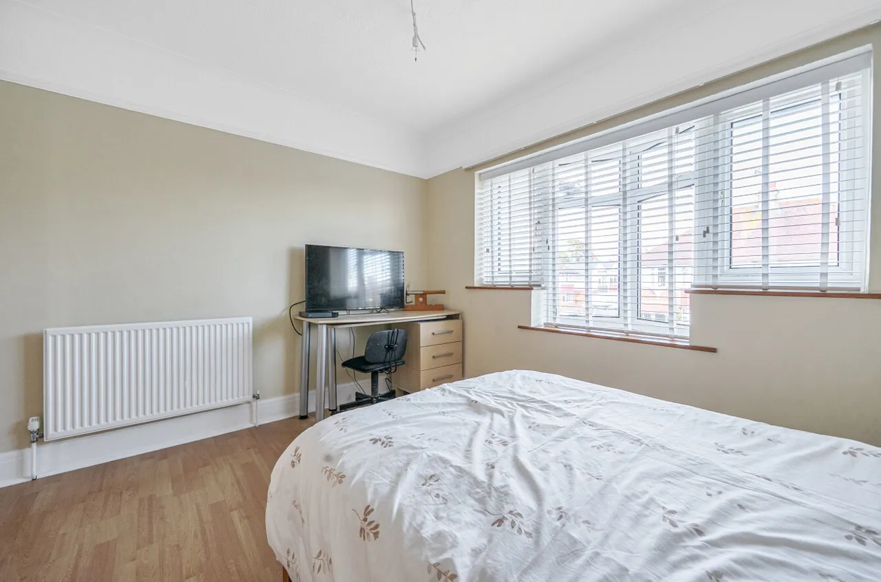 Peverel Road, Worthing, BN14, photo 13