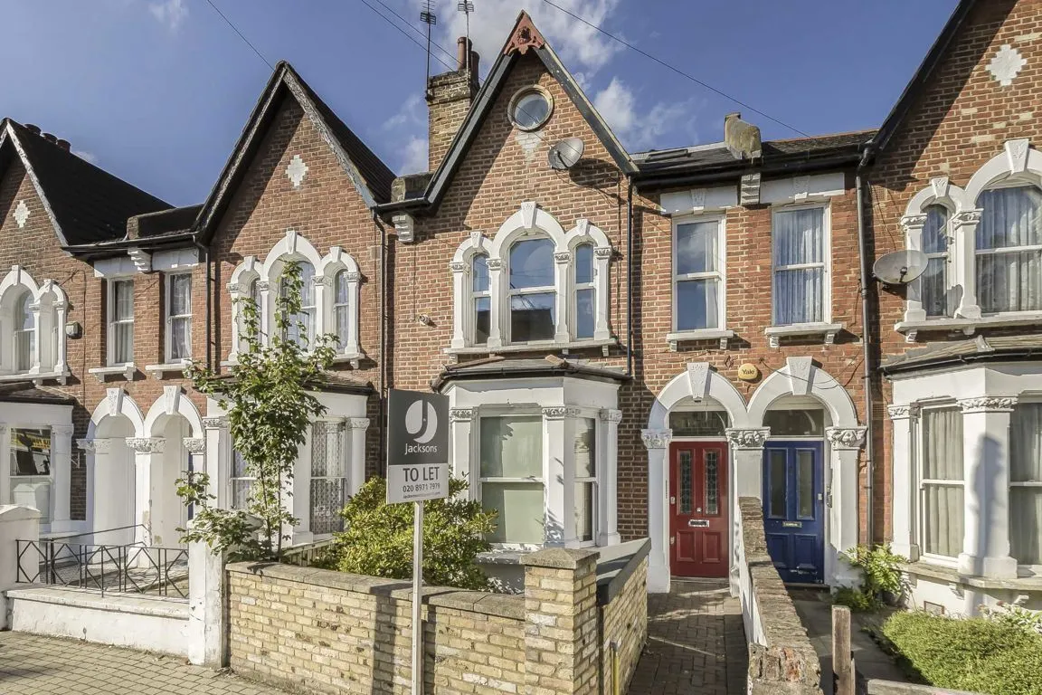 1 bed property to rent, Summerley Street, SW18