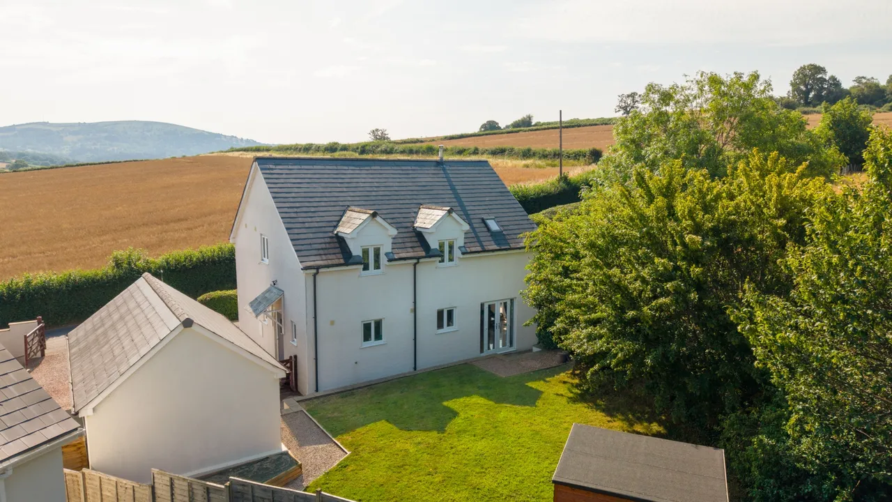 4 bed house for sale, Llangua, Abergavenny, NP7