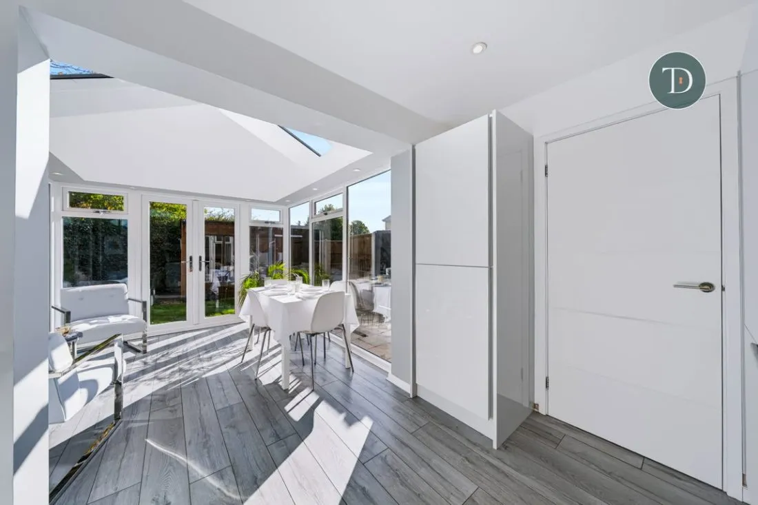 Larchdale Close, Whitby, CH66, photo 6