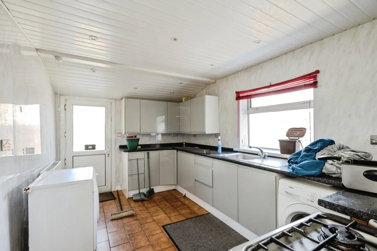 Richard Street, Llanelli, SA15, photo 7