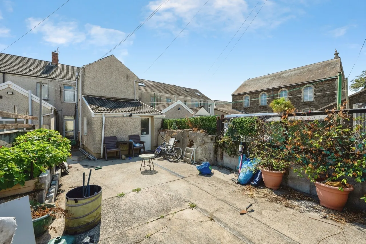 Richard Street, Llanelli, SA15, photo 19