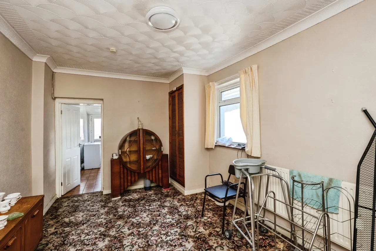 Richard Street, Llanelli, SA15, photo 6