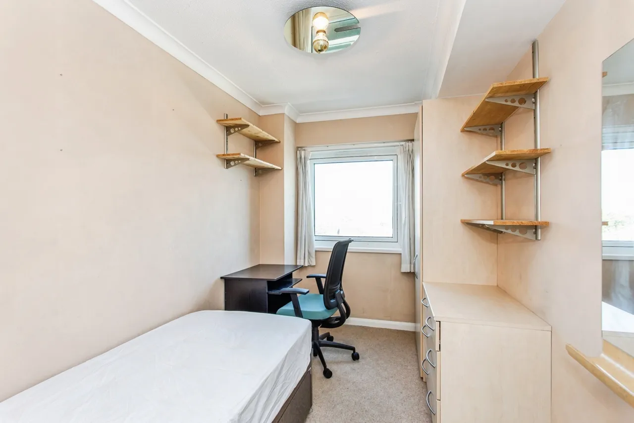 Westward Ho, Westcliff Parade, Westcliff-On, Essex, SS0, photo 9