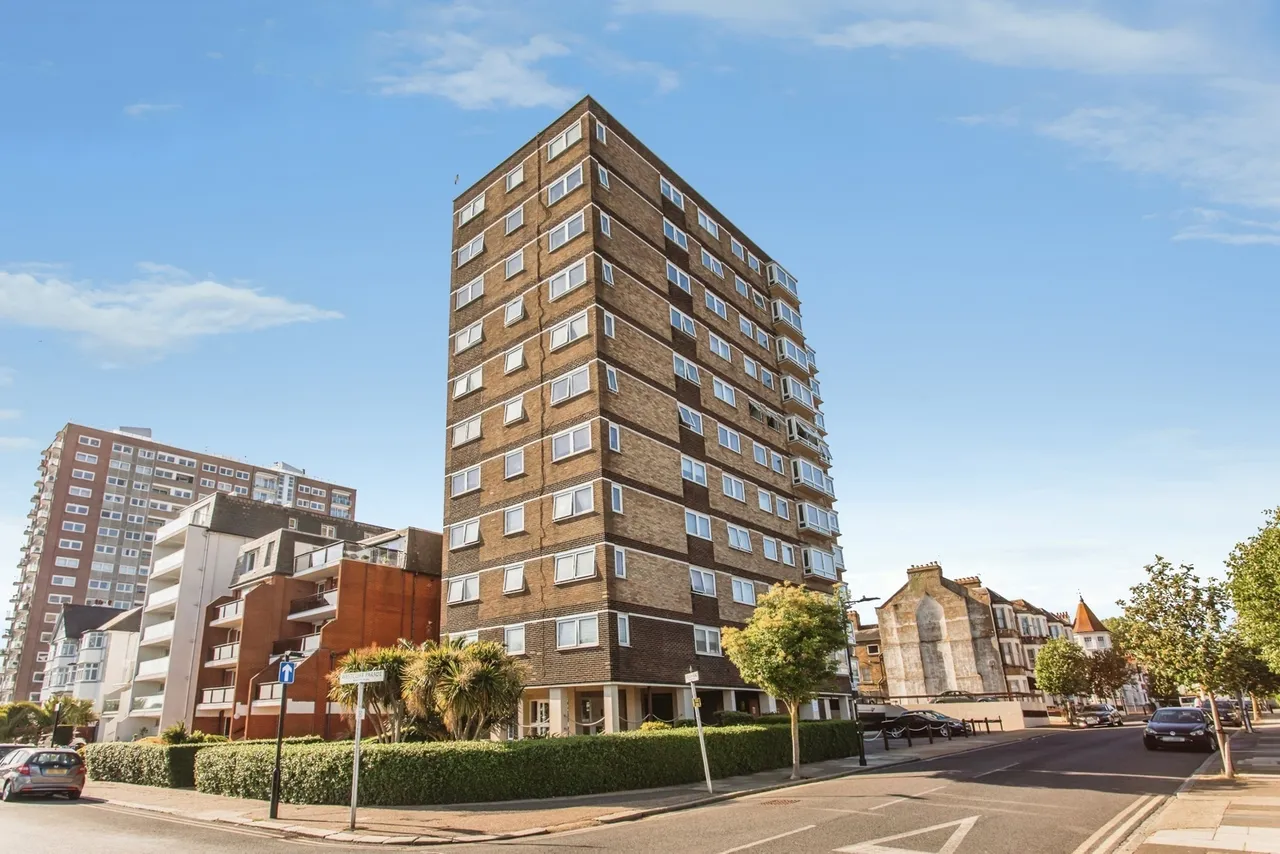 Westward Ho, Westcliff Parade, Westcliff-On, Essex, SS0, photo 2