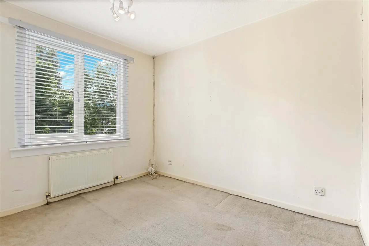 Cedar Place, Greenhills, East Kilbride, South Lanarkshire, G75, photo 8