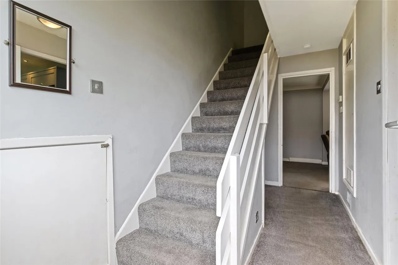 Cedar Place, Greenhills, East Kilbride, South Lanarkshire, G75, photo 12