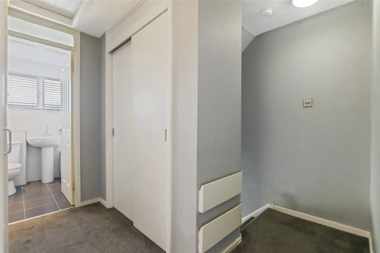 Cedar Place, Greenhills, East Kilbride, South Lanarkshire, G75, photo 15