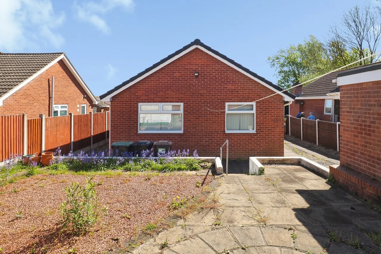 Pimlico Avenue, Bramcote, Nottingham, Nottinghamshire, NG9, photo 2