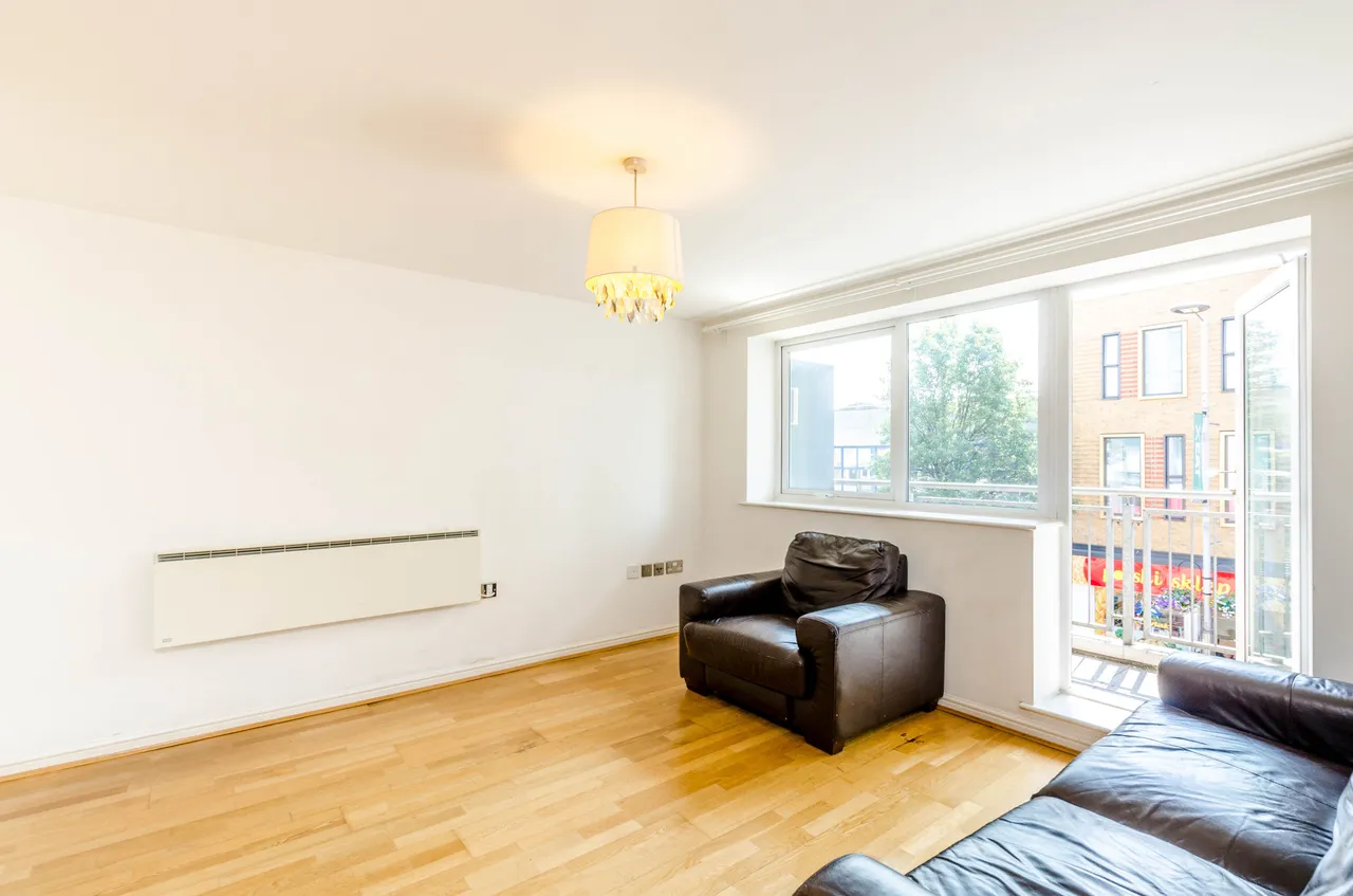 1 Rosemoor House, 90-94 Broadway, London, photo 9