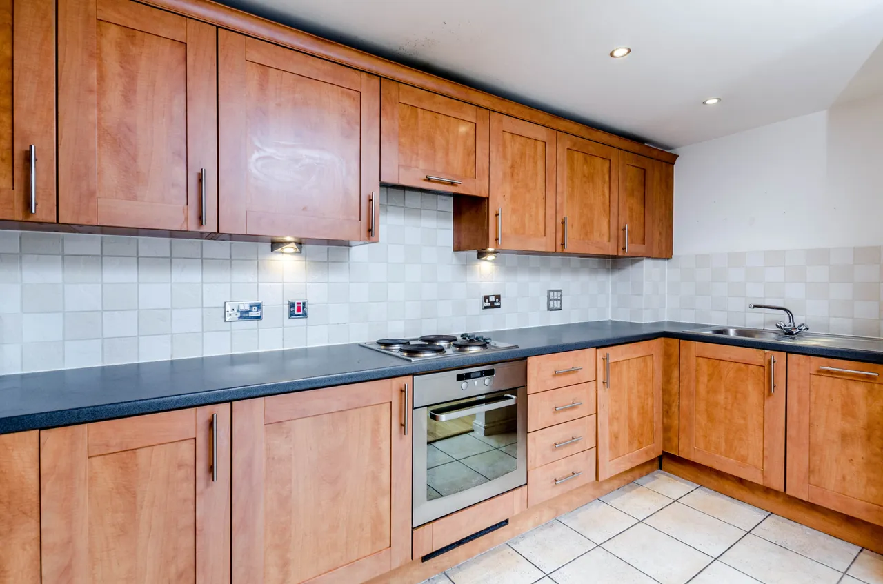 1 Rosemoor House, 90-94 Broadway, London, photo 10