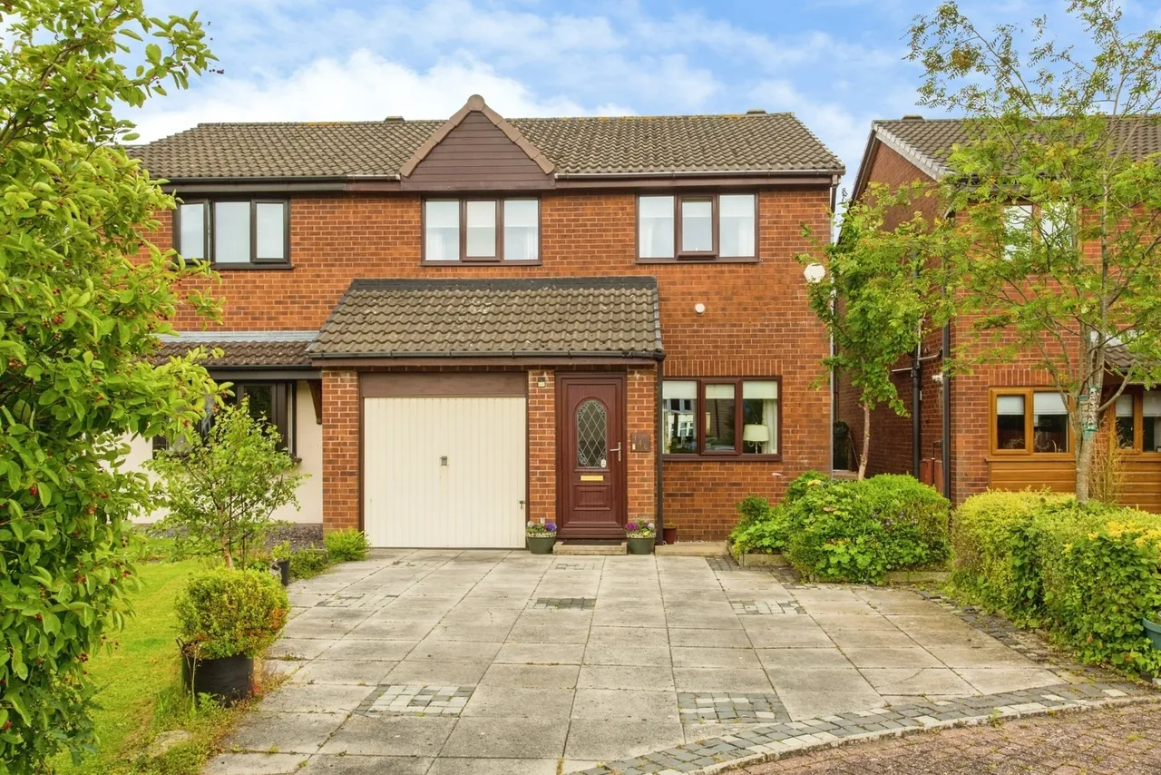 3 bed house for sale — Todd Lane North, Lostock Hall, Preston, Lancashire, PR5