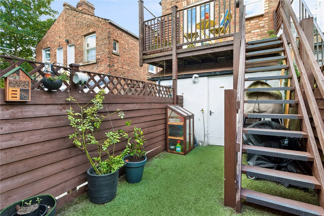 Woodbury Street, London, SW17, photo 9