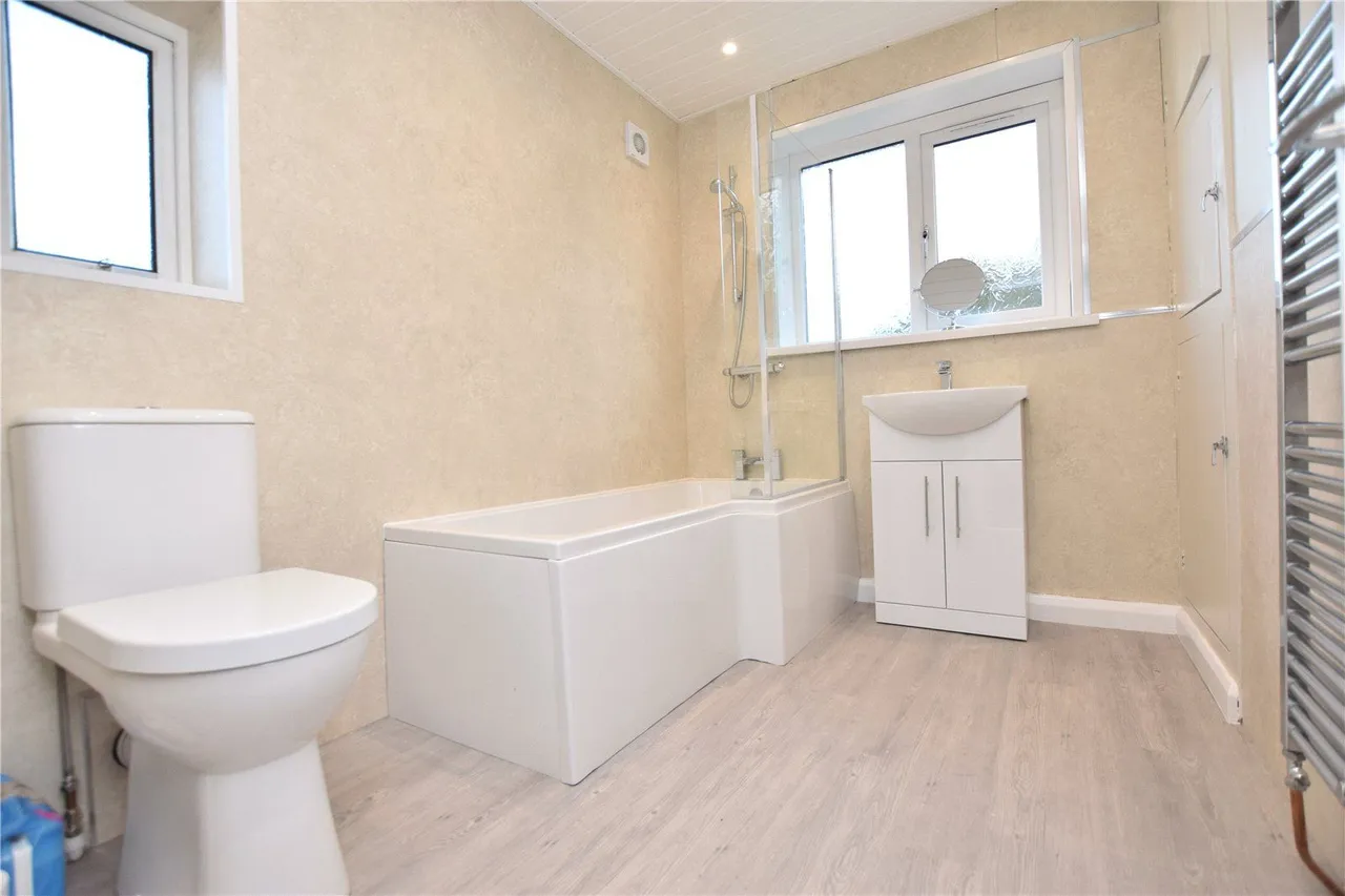 Manston Avenue, Leeds, LS15, photo 7