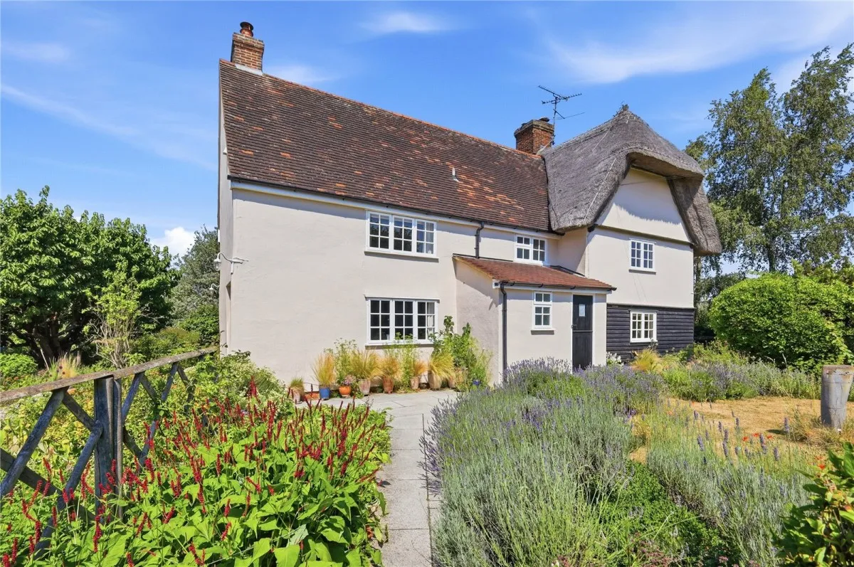 5 bed house for sale, with 5 bedrooms in Radwinter, Nr Saffron Walden, CB10