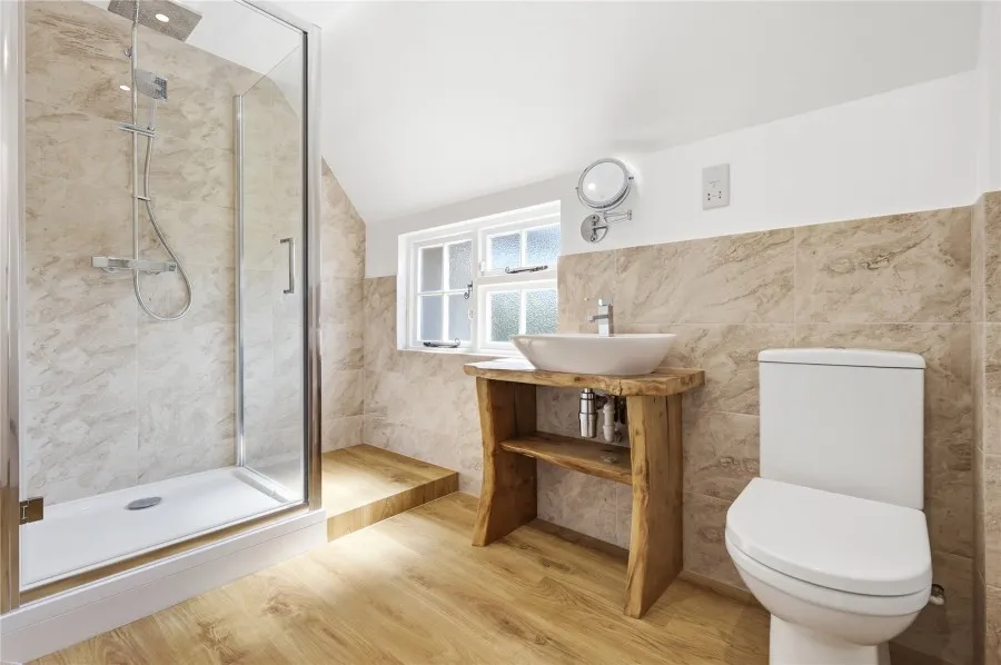 with 5 bedrooms in Radwinter, Nr Saffron Walden, CB10, photo 13