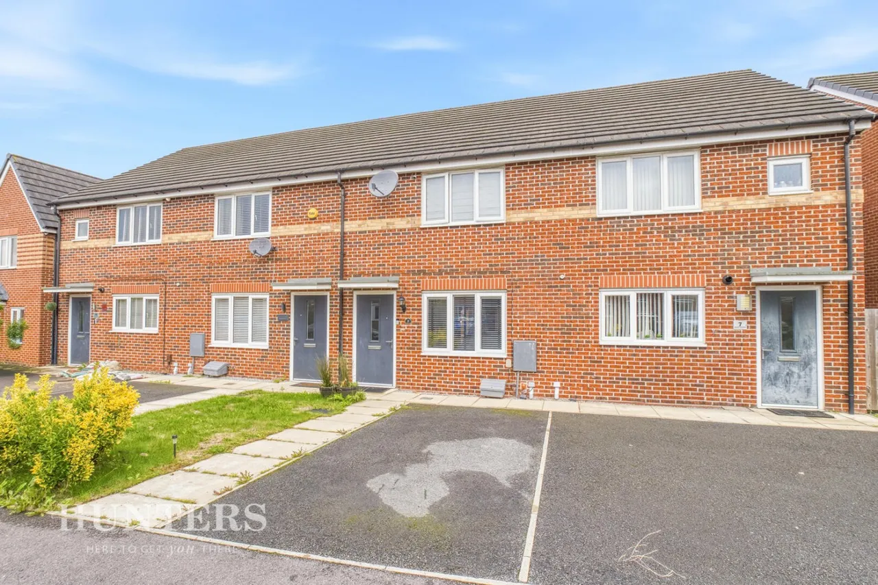 2 bed house for sale — Rowan Tree Road, Oldham