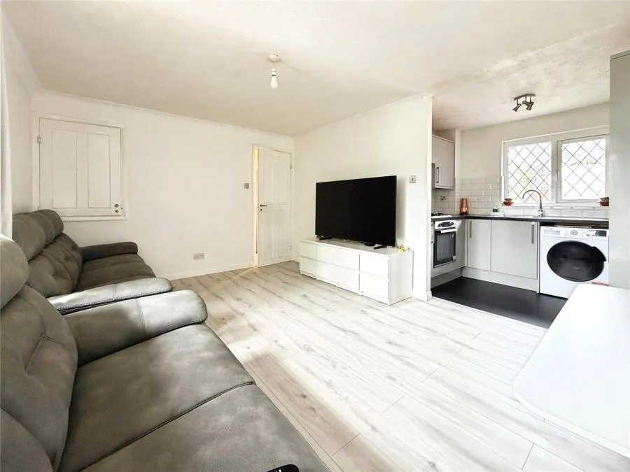 Padcroft Road, Yiewsley, UB7, photo 4
