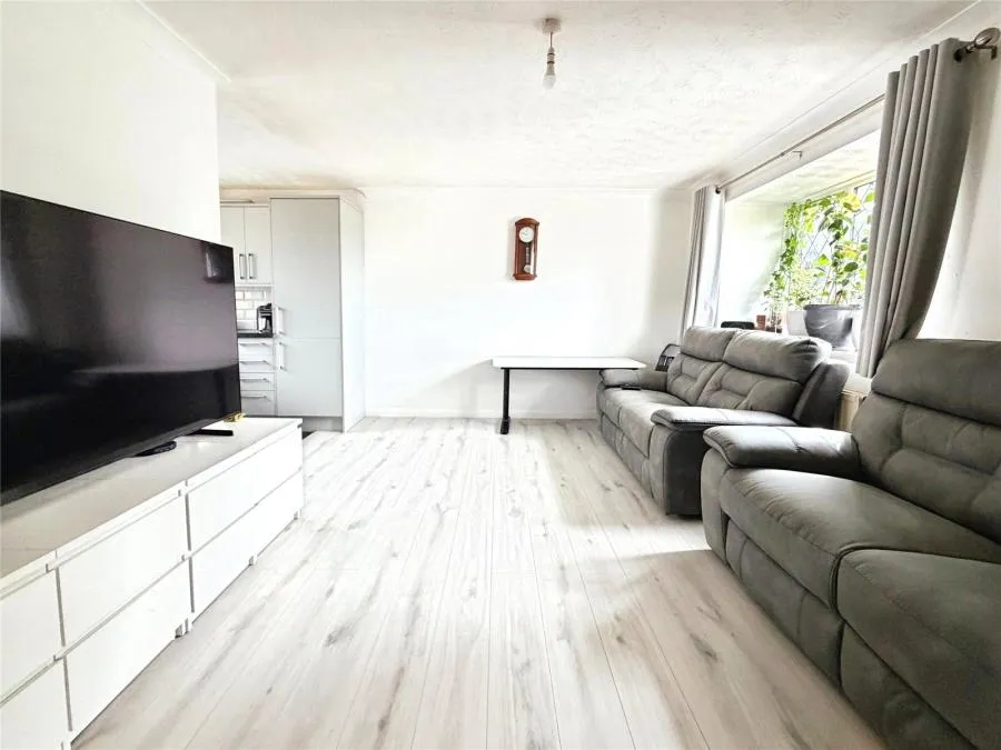 Padcroft Road, Yiewsley, UB7, photo 5