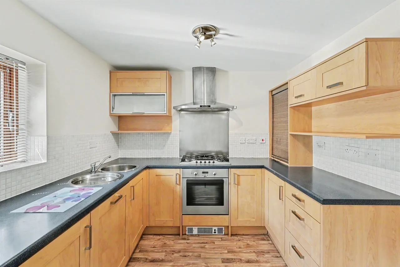 Near Side, Northampton, NN5, photo 7