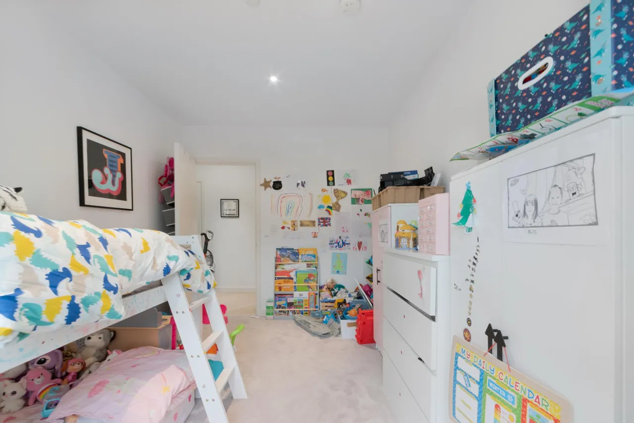 Commodore House, Royal Wharf, E16, photo 8