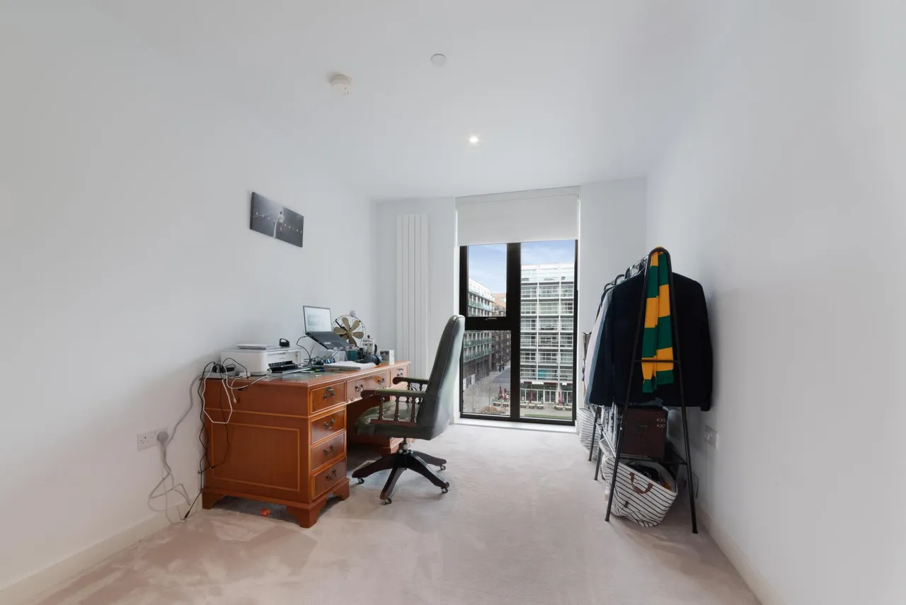 Commodore House, Royal Wharf, E16, photo 11