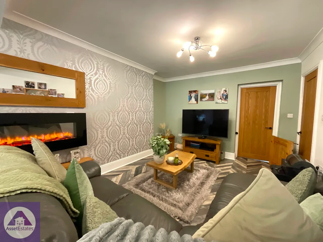 Summer Houses, Abertillery, photo 4