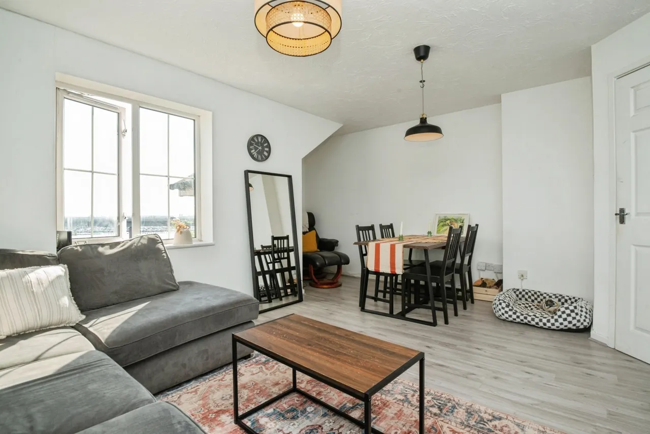 Seager Drive, CARDIFF, South Glamorgan, CF11, photo 5