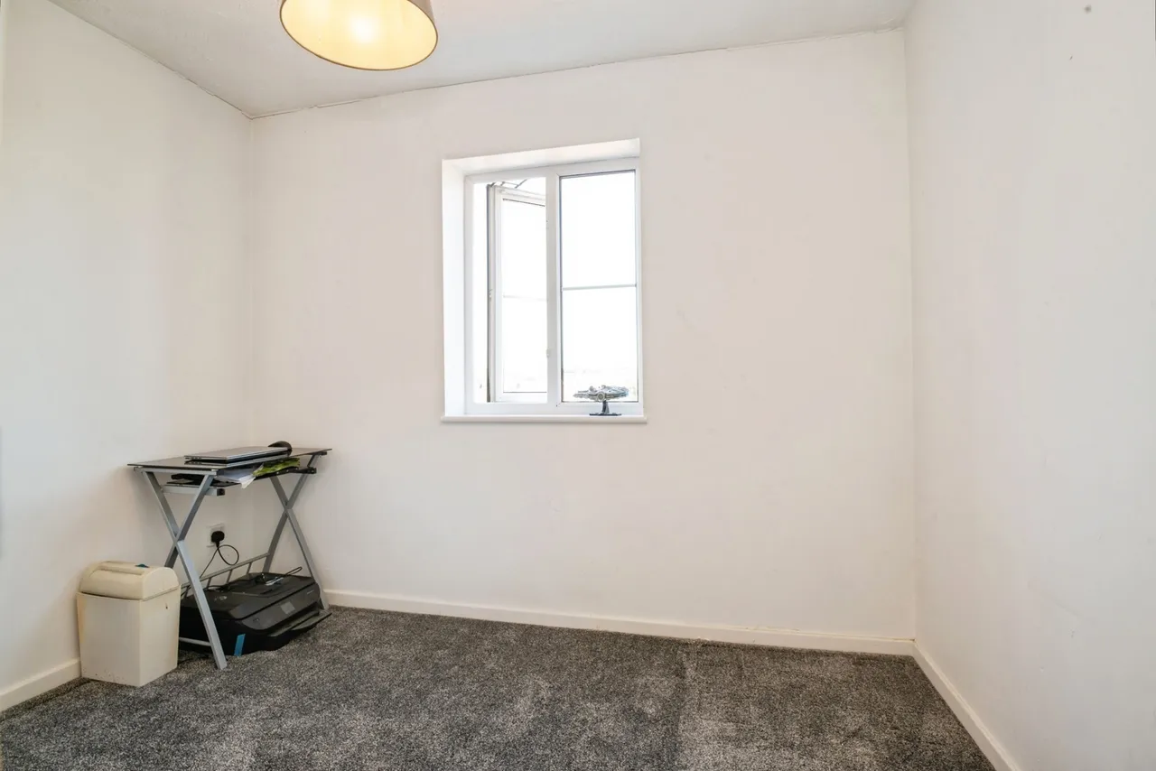 Seager Drive, CARDIFF, South Glamorgan, CF11, photo 10