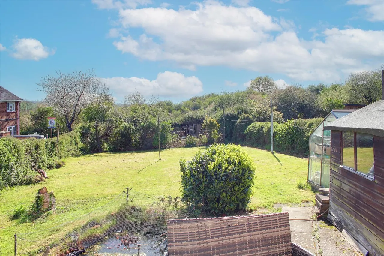 Park Road, Northaw EN6 4NU, photo 4