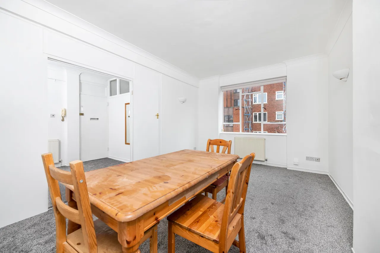 Charlbert Court, Charlbert Street, St John's Wood, London, NW8, photo 11