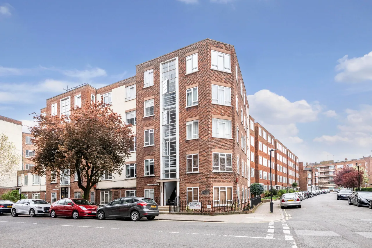 Charlbert Court, Charlbert Street, St John's Wood, London, NW8, photo 4