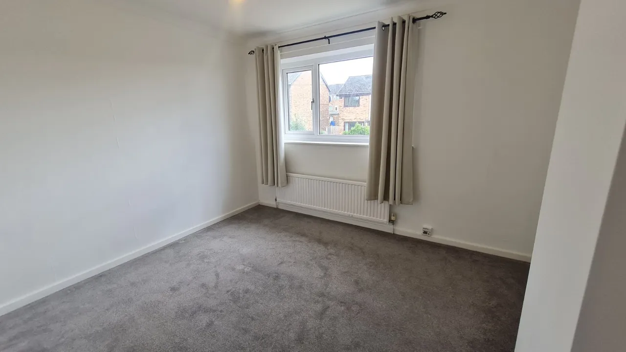 Ingram Crescent, Knottingley, WF11, photo 11