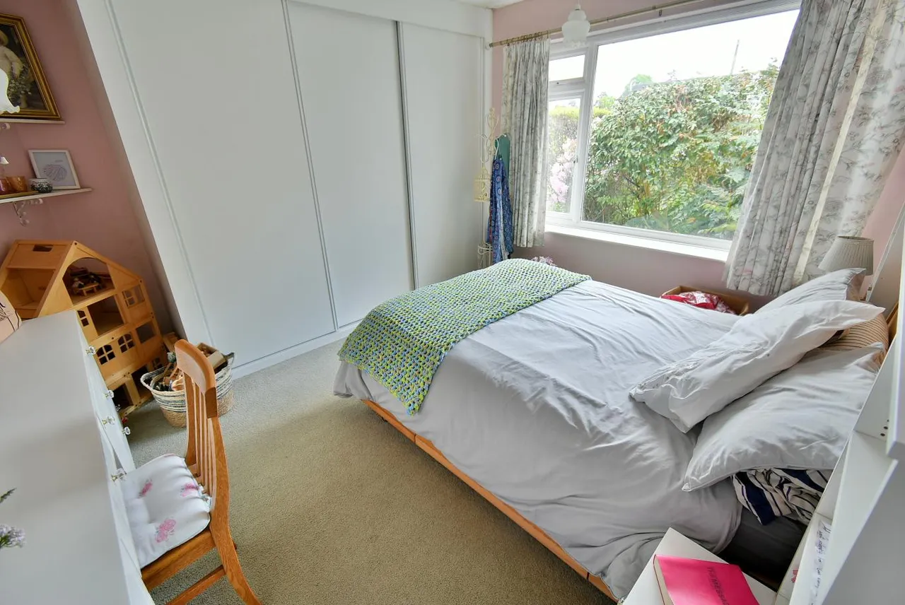 Ameysford Road, BH22, photo 8