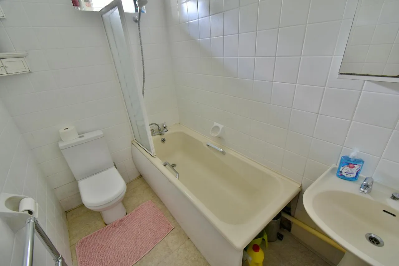 Ameysford Road, BH22, photo 10