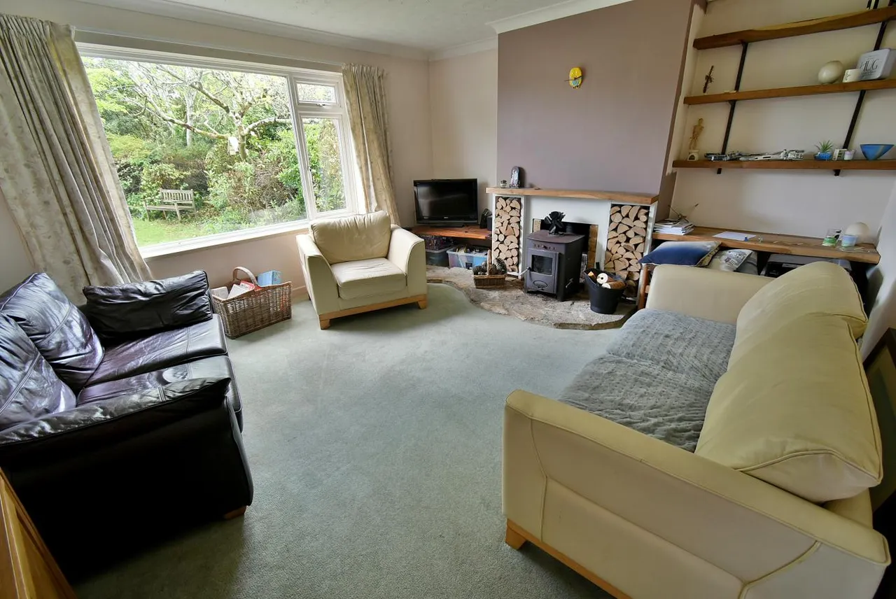 Ameysford Road, BH22, photo 5