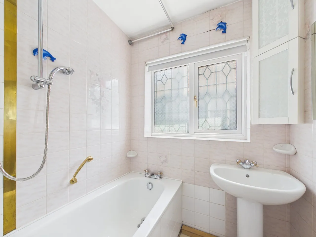 Feltham, Middlesex, photo 4