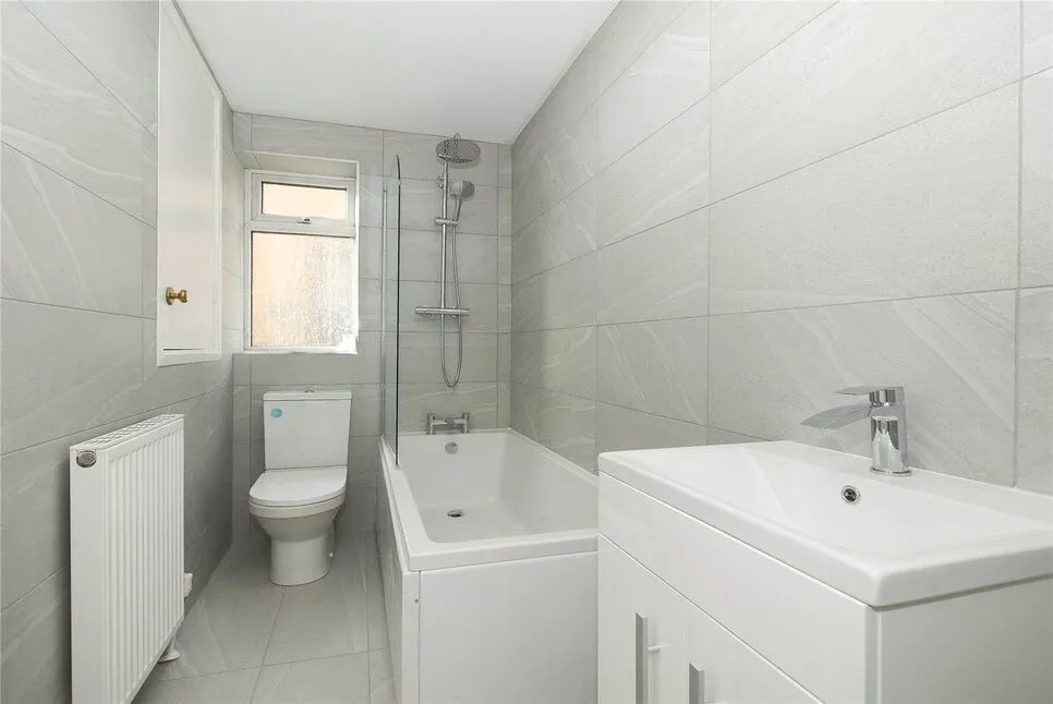 Bransdale Gardens, Guiseley, West Yorkshire, LS20, photo 10