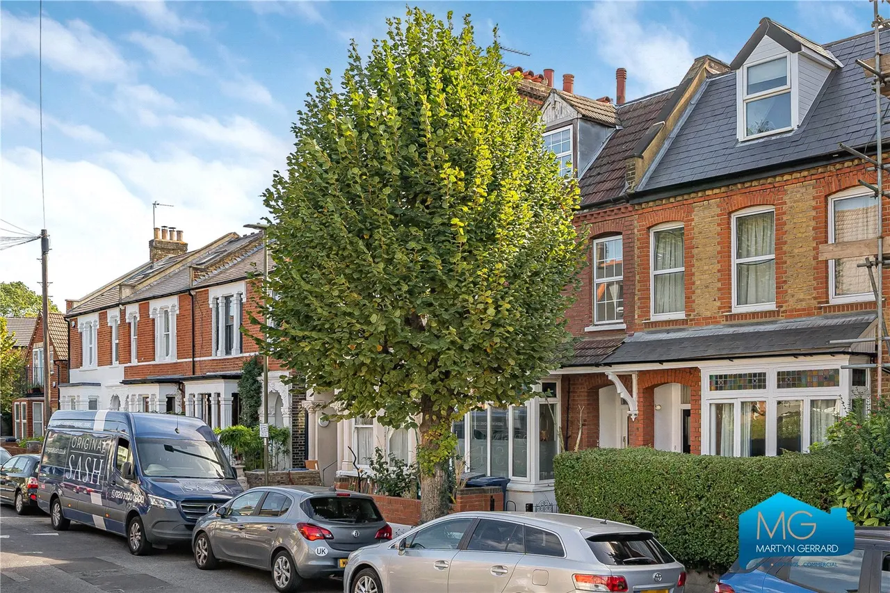Lincoln Road, East Finchley, N2, photo 18